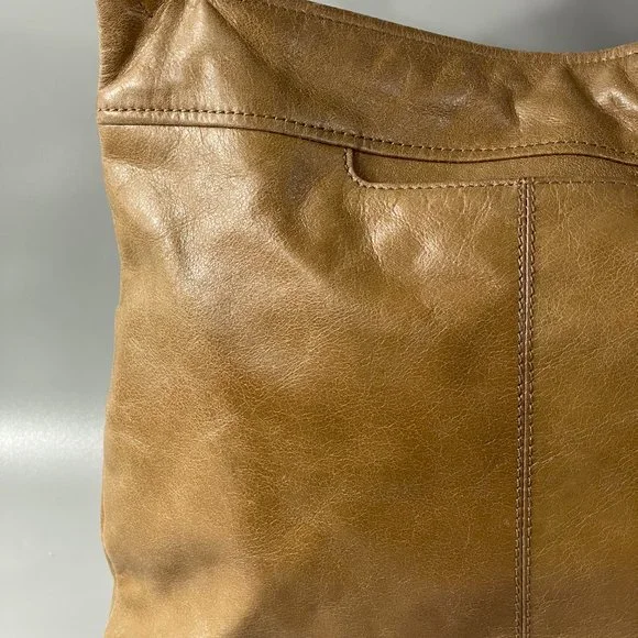 Hobo Angler Crossbody Bag - Picture 8 of 16